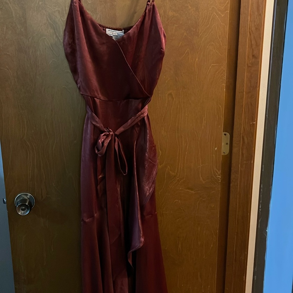 NWT! Burgundy Ruffle Hem Dress